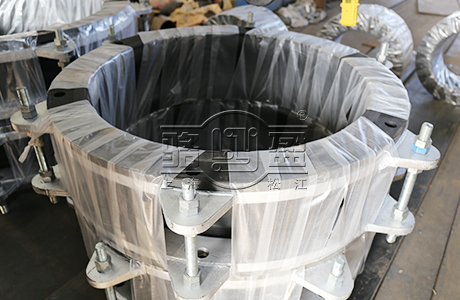 駱盈為長(zhǎng)春萬達(dá)廣場(chǎng)提供金屬軟管