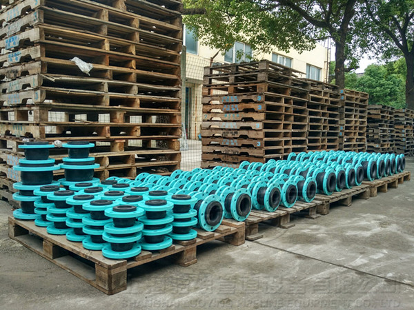 怎么防止法蘭式橡膠接頭漏水？