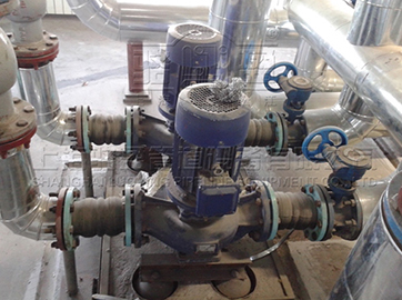 不銹鋼<a href=http://www.cdjdjjwz.cn.cn target=_blank class=infotextkey>卡箍橡膠接頭</a>實物圖